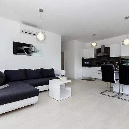Apartments4friends Vlad Apartamento Trogir